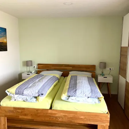 Mohr Apartment *